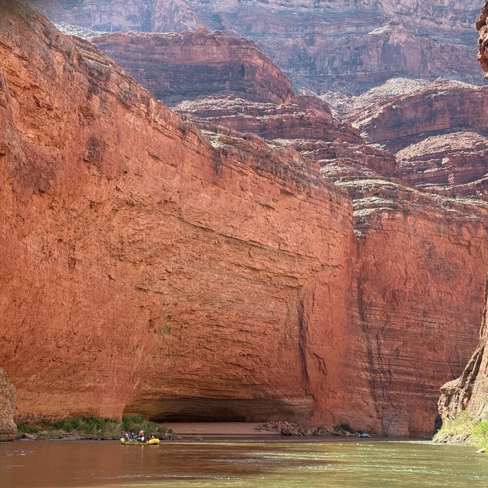 Meet your Posher, Ibu Cantik